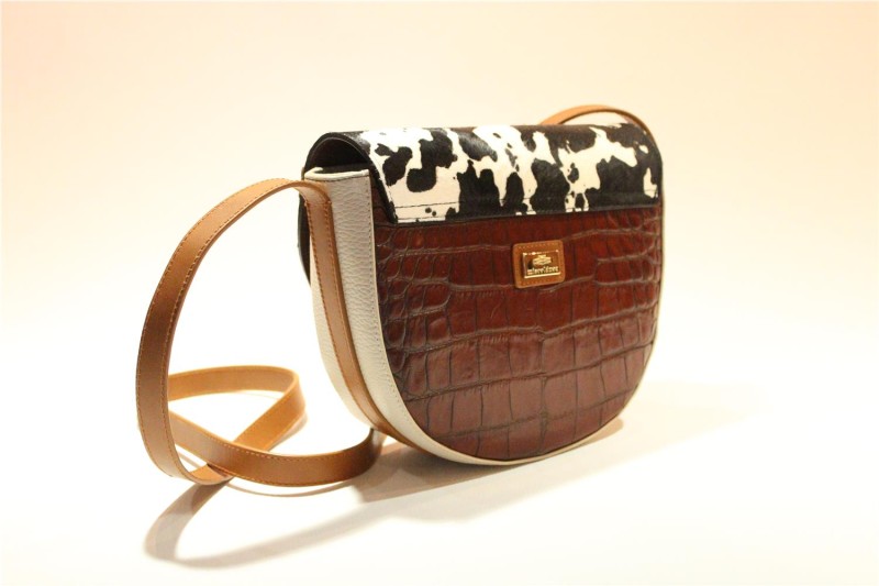 BOLSO MISCELANEA CHLOE CUERO