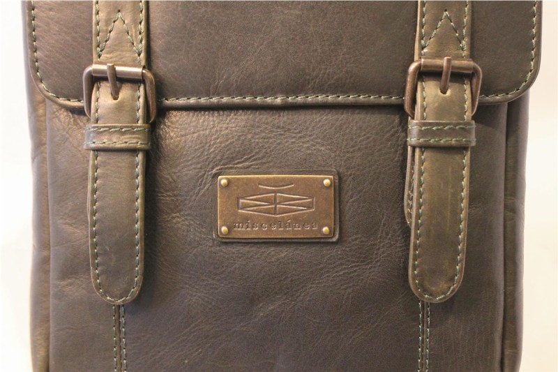 BOLSO MISCELANEA VERDE