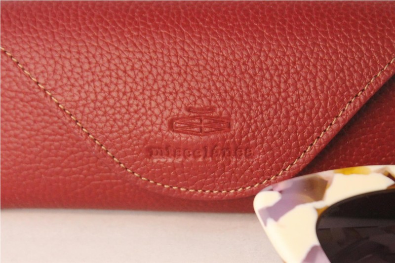 FUNDA GAFAS CINTURON MISCELANE GUINDA 2