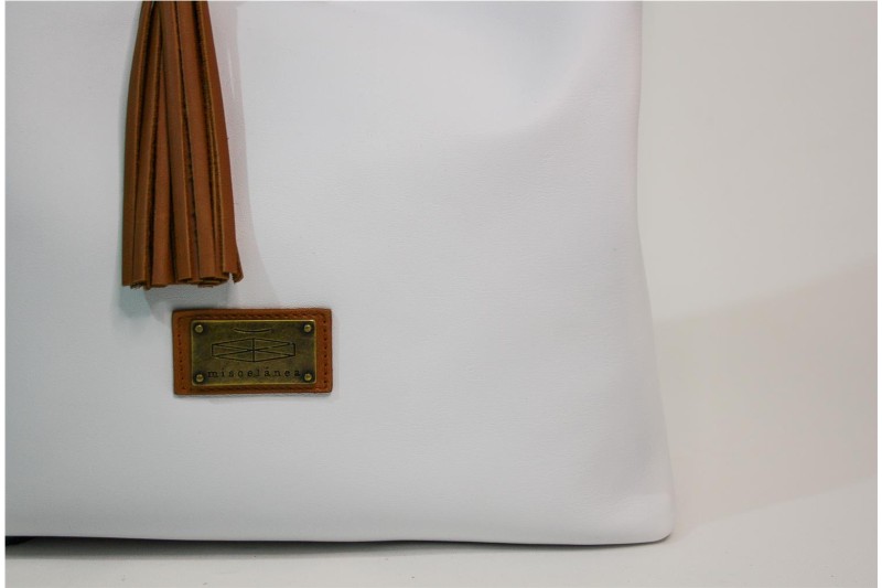 BOLSO MISCELANEA ARIANE BLANCO 2