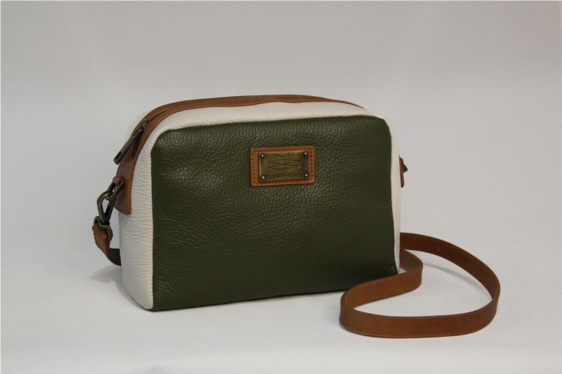 BOLSO MISCELANEA LAURINE KAKI