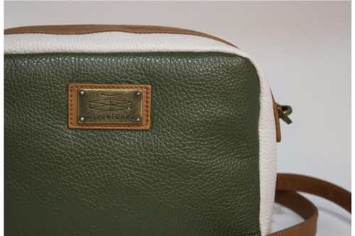 BOLSO MISCELANEA LAURINE KAKI