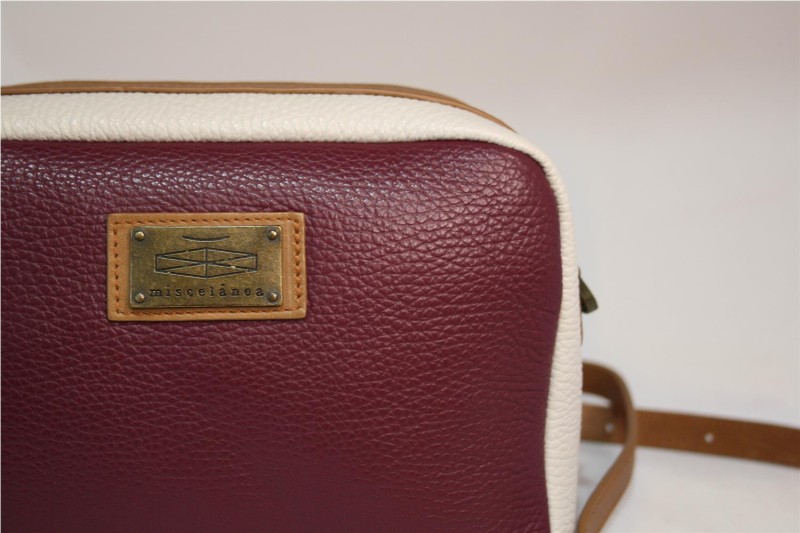 BOLSO MISCELANEA LAURINE BURDEOS 2