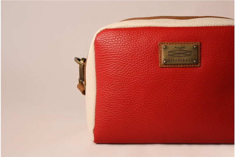 BOLSO MISCELANEA LAURINE ROJO 2