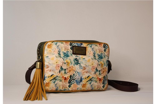 BOLSO MISCELANEA MADELEINE KAKI