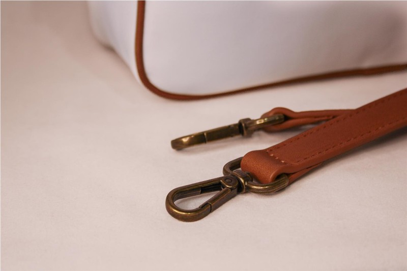 BOLSO MISCELANEA VIVIANE BLANCO