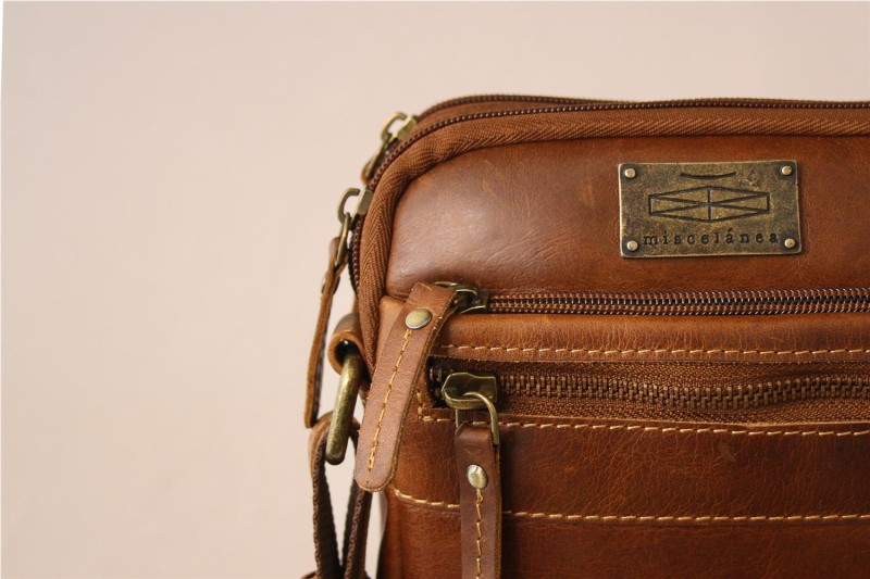 BOLSO MISCELANEA COGNAC 2