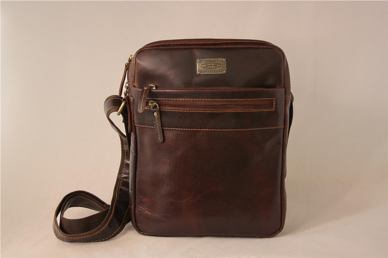 BOLSO MISCELANEA TABLET MARRON
