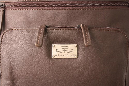 MOCHILA MISCELANEA MARRON