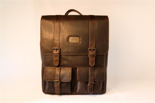 MOCHILA MISCELANEA CUERO