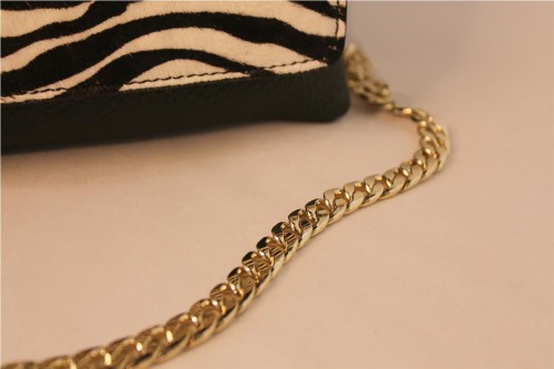 CARTERA MISCELANEA LILOU ISEL VERDE