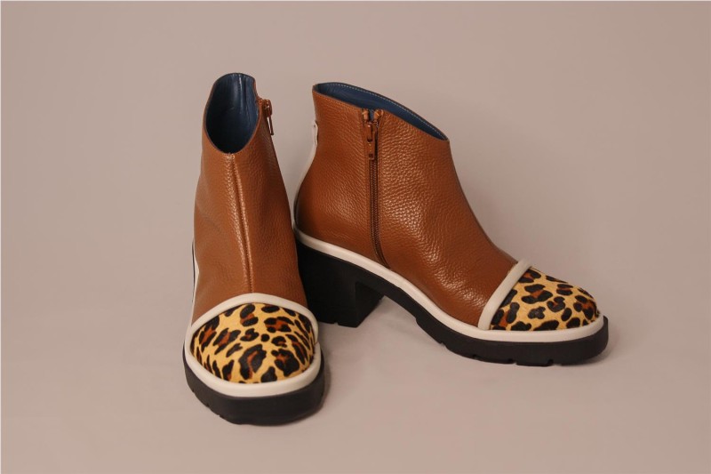 BOTINES MISCELANEA CUERO