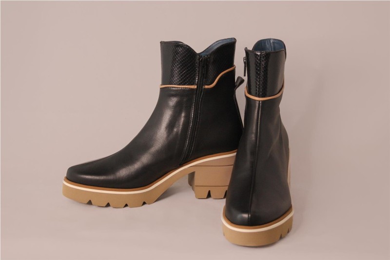 BOTINES MISCELANEA NEGRO 2