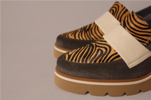 ZAPATOS MISCELANEA GRIS