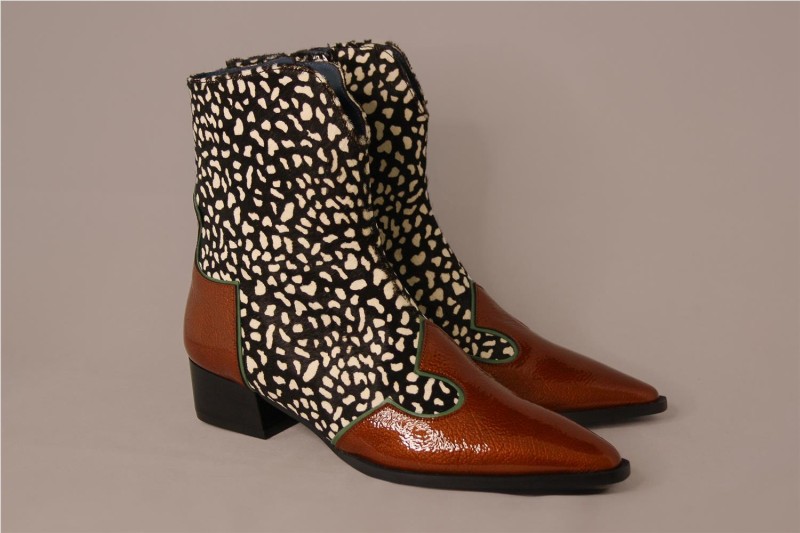 BOTINES MISCELANEA CUERO 2