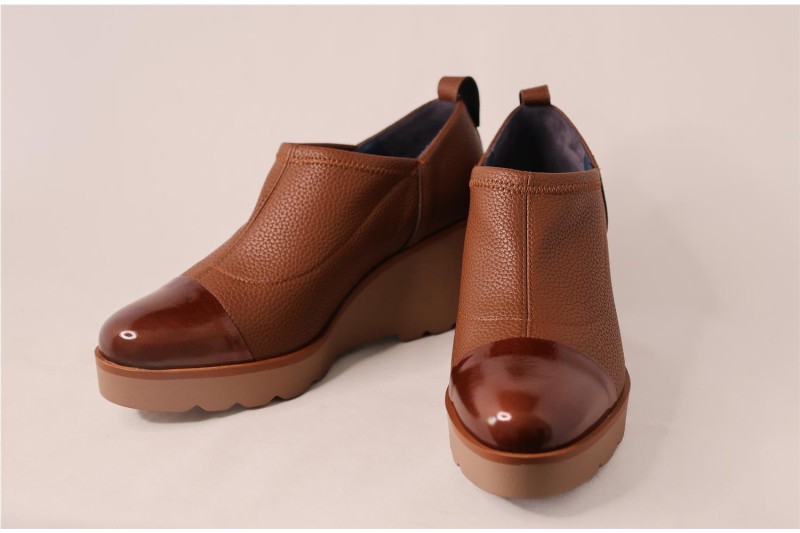 BOTINES MISCELANEA CUERO