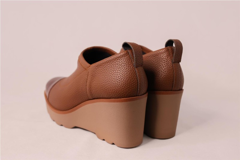 BOTINES MISCELANEA CUERO