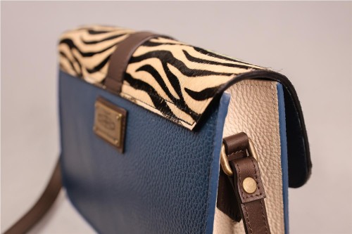 BOLSO MISCELANEA CECILE AZUL