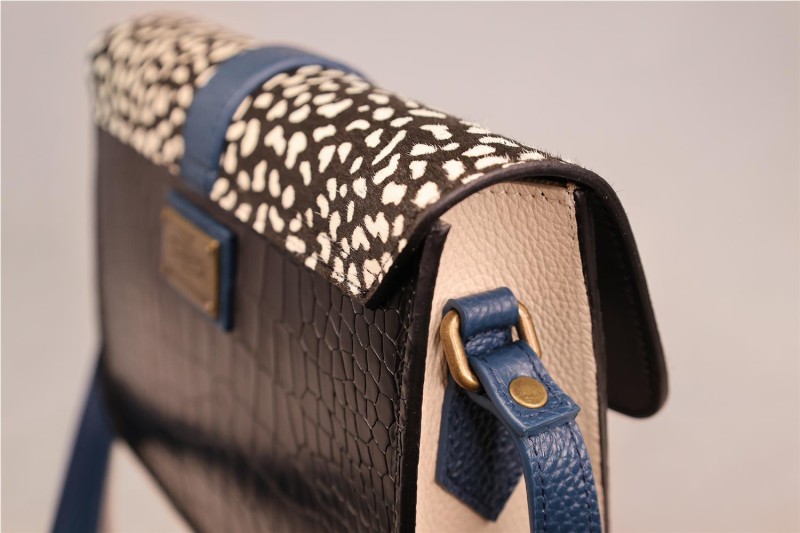 BOLSO MISCELANEA CECILE AZUL PACIFIC