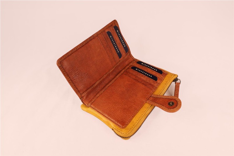 BILLETERO MISCELANEA MOSTAZA 2