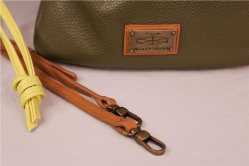 BOLSO MISCELANEA LÉA