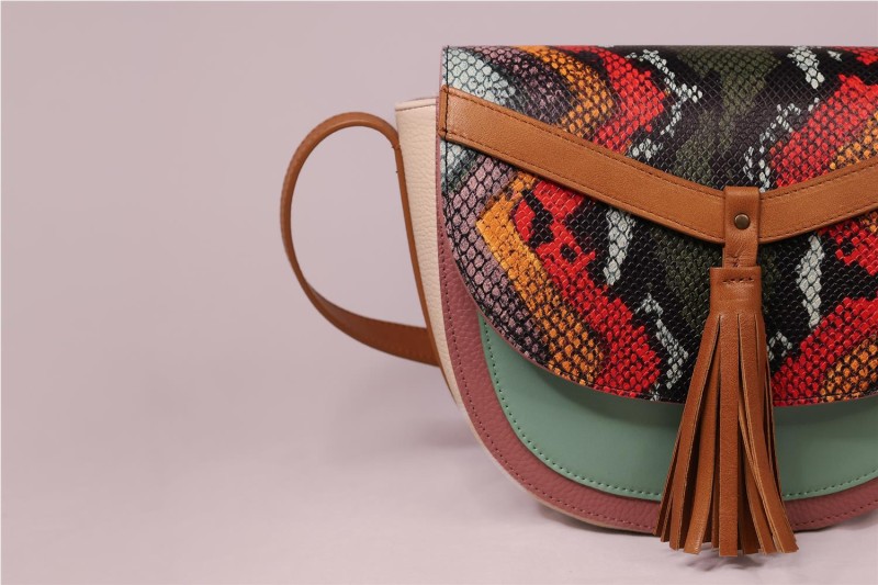 BOLSO MISCELANEA CHLOE MULTICOLOR