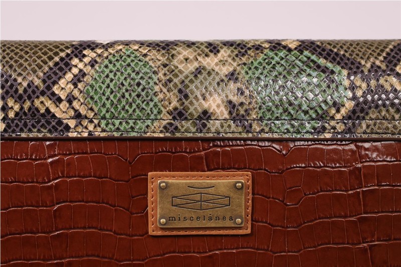 BOLSO MISCELANEA CHLOE VERDE