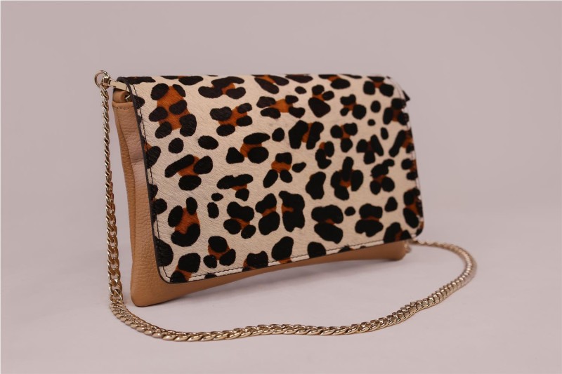 CARTERA MISCELANEA LILOU 