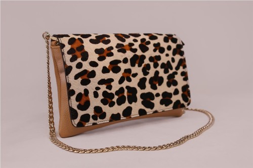 CARTERA MISCELANEA LILOU 