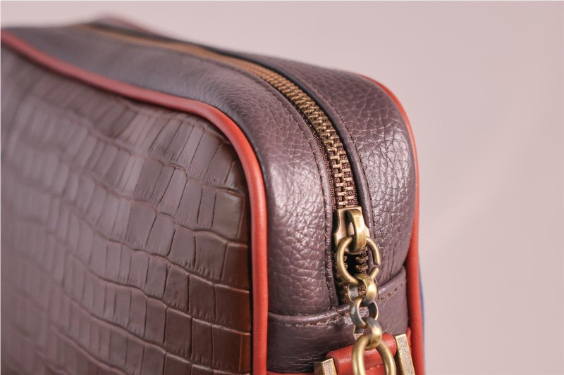 BOLSO MISCELANEA MADELEINE PETROLEO