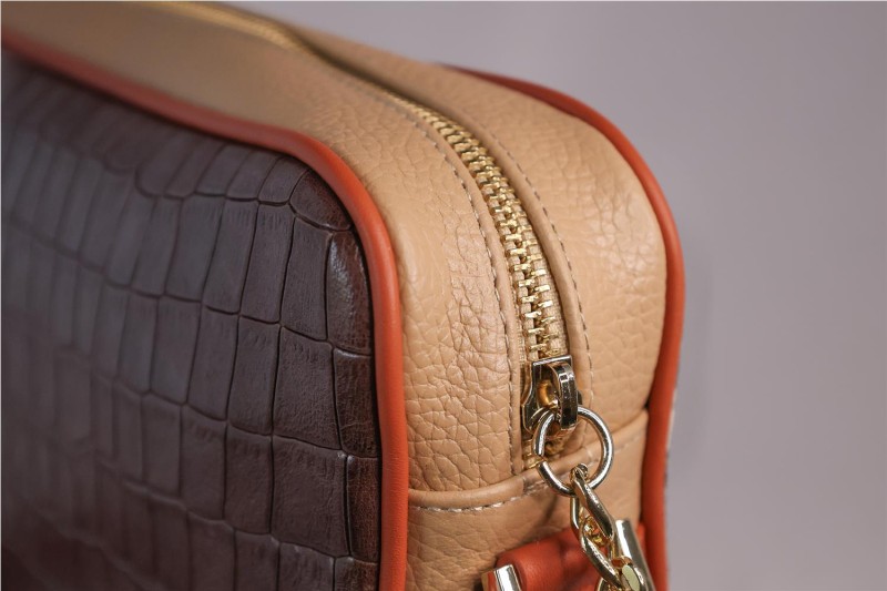 BOLSO MISCELANEA MADELEINE MATTONE