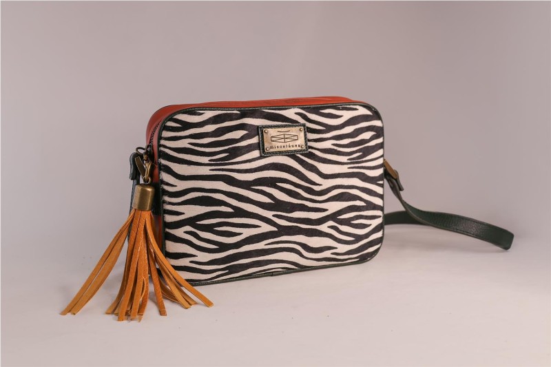 BOLSO MISCELANEA MADELEINE ISEL MATTONE