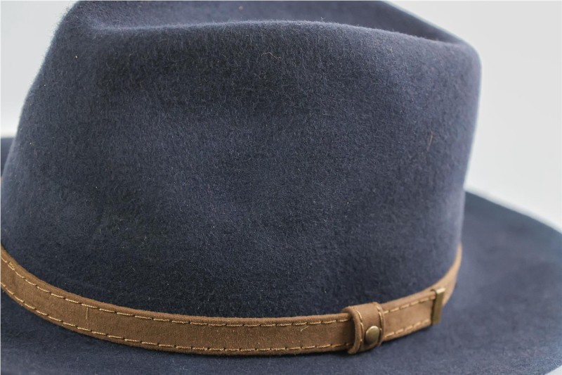 SOMBRERO FIELTRO AZUL 2