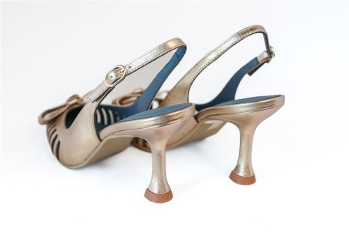 ZAPATOS MISCELANEA ORO