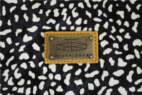 BOLSO MISCELANEA ARIANE MOSTAZA