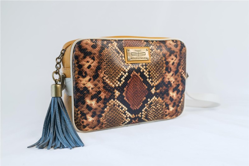 BOLSO MISCELANEA MADELEINE CANELA