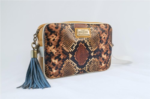 BOLSO MISCELANEA MADELEINE CANELA