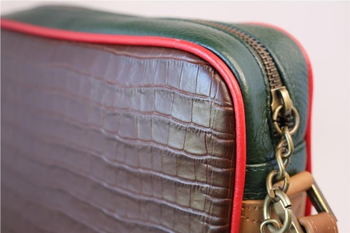 BOLSO MISCELANEA MADELEINE ISEL ROJO VERDE