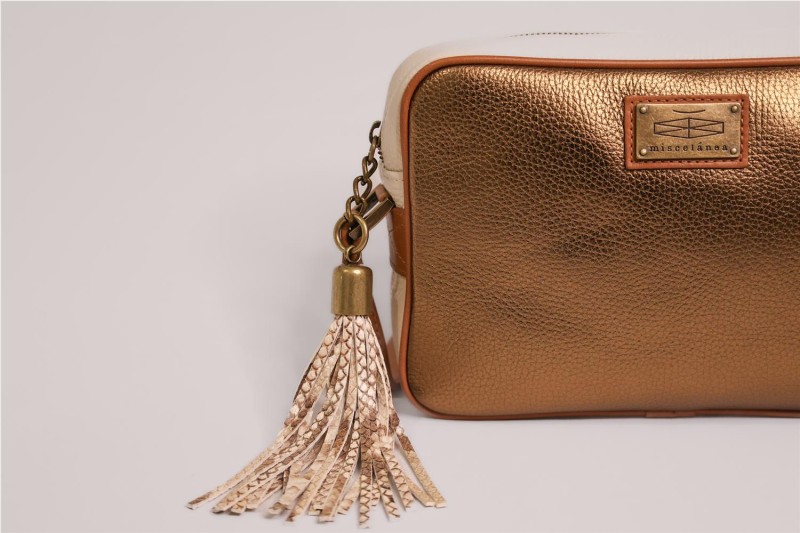 BOLSO MISCELANEA MADELEINE BRONCE 2