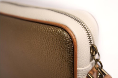 BOLSO MISCELANEA MADELEINE BRONCE