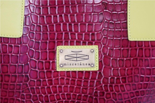 BOLSO MISCELANEA YOLANTHE BURDEOS