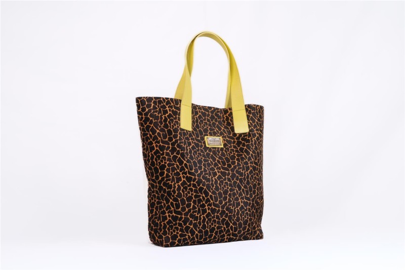 BOLSO MISCELANEA YOLANTHE BIG GIRAFEE