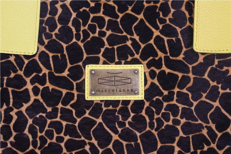 BOLSO MISCELANEA YOLANTHE BIG GIRAFEE