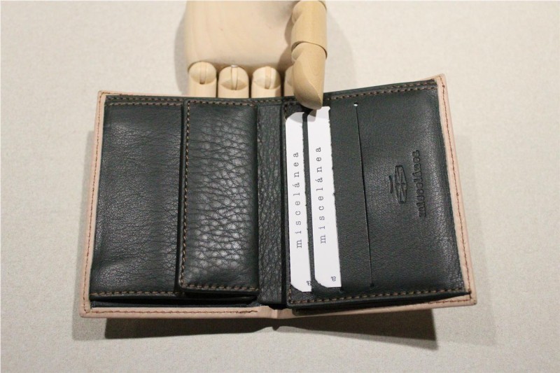 C.BILLETERA MISCELANEA DAMERO UNICO