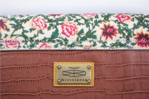 BOLSO MISCELANEA CHLOE FLORES R