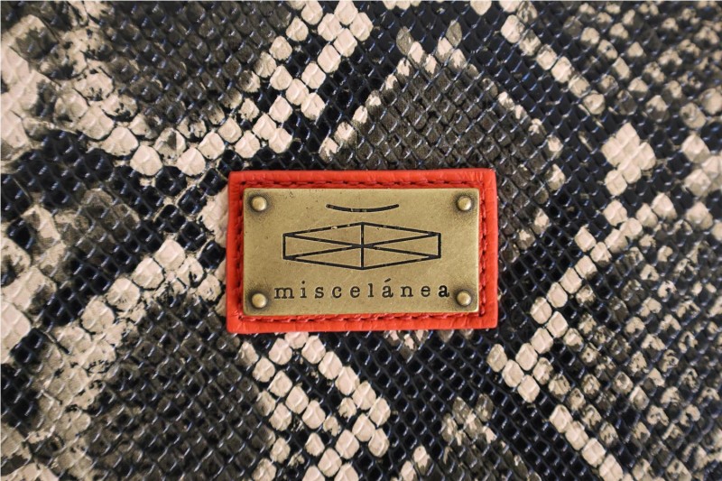 BOLSO MISCELANEA ARIANE ALMOND