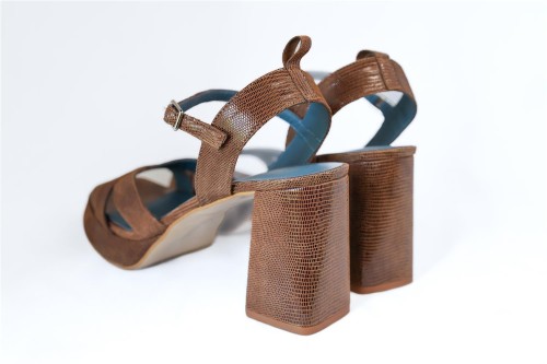 ZAPATOS MISCELANEA MARRON