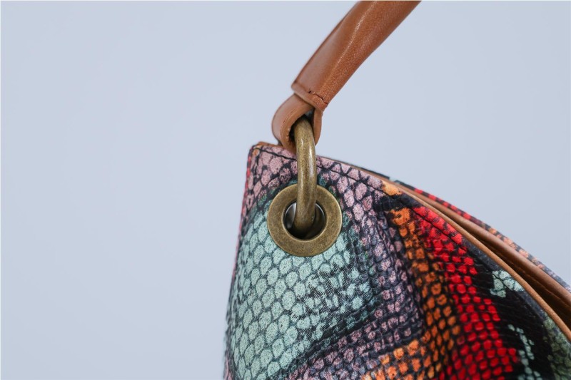 BOLSO MISCELANEA ARIANE MULTICOLOR