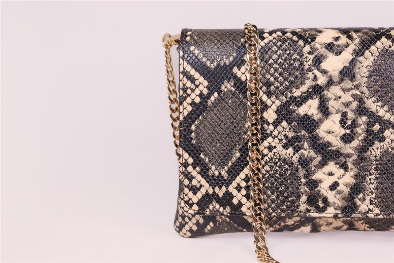 BOLSO CARTERA MISCELANEA ALMOND 2