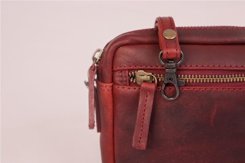BOLSO MANO MISCELANEA BURDEOS 2